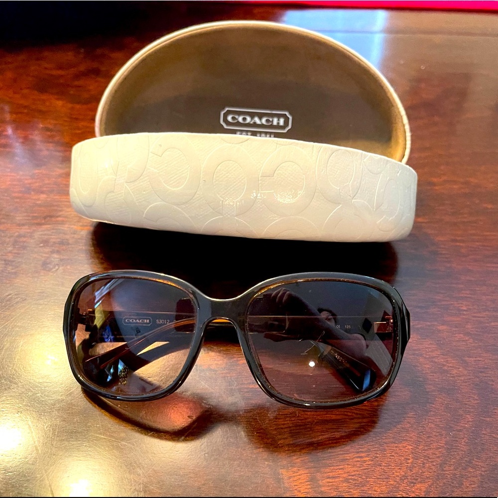 Coach S3012 Sunglasses Brown